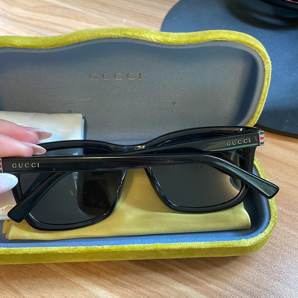 Gucci Gg049s 002 Rectangular Sunglasses - image 5